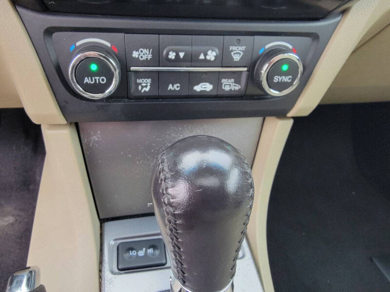 2014 Acura ILX 2.0L w/Tech