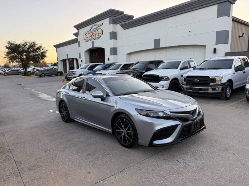 2022 Toyota Camry SE