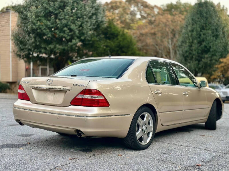 2005 Lexus LS 430
