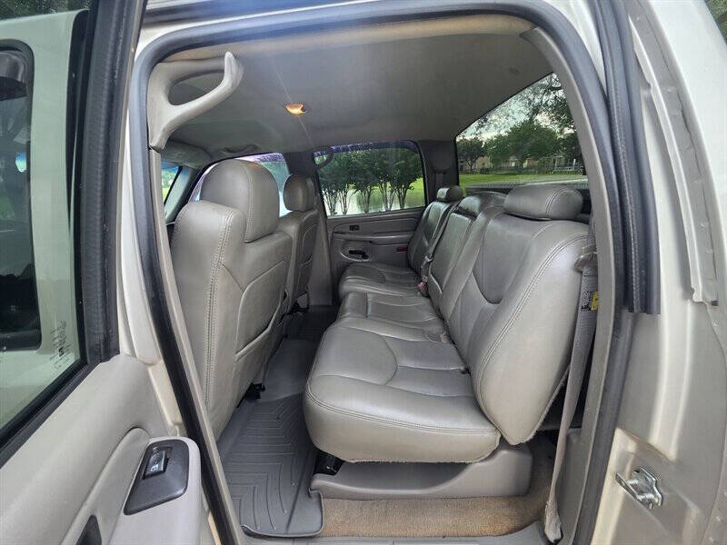 2004 GMC Sierra 3500 SLT