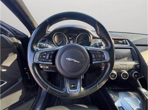 2018 Jaguar E-PACE P250 First Edition