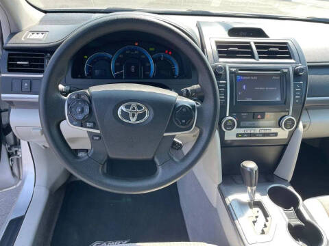 2014 Toyota Camry Hybrid
