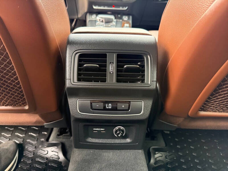 2020 Audi Q5 quattro Premium Plus 45 TFSI