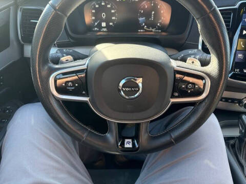 2019 Volvo XC90 T6 R-Design