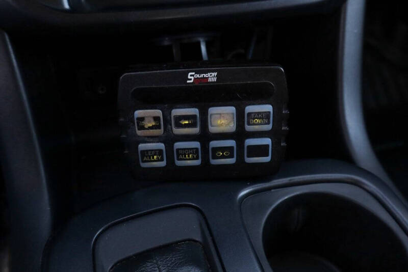 2022 GMC Canyon Elevation Standard