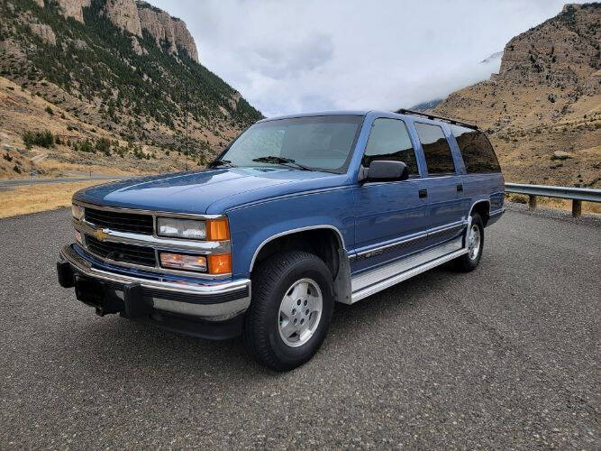 1994 Chevrolet Suburban for sale at Classic Car Deals in Cadillac MI