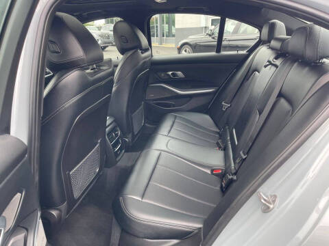 2023 BMW 3 Series 330e xDrive