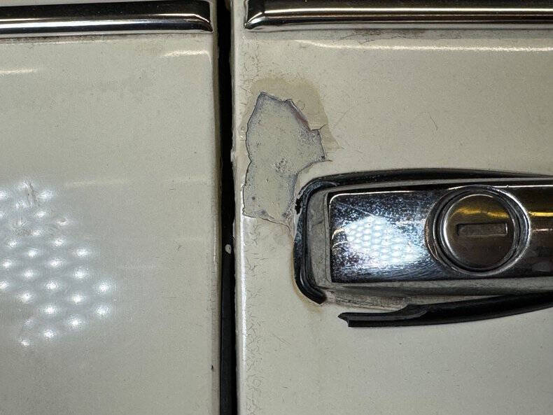 1977 Volkswagen Super Beetle