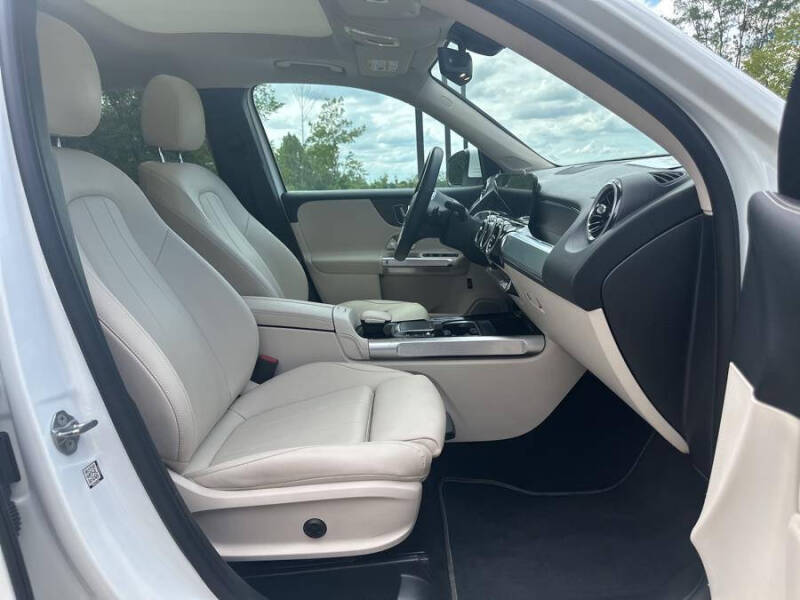 2022 Mercedes-Benz GLB GLB 250 4MATIC