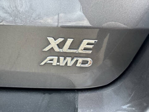 2017 Toyota Sienna Limited Premium 7-Passenger