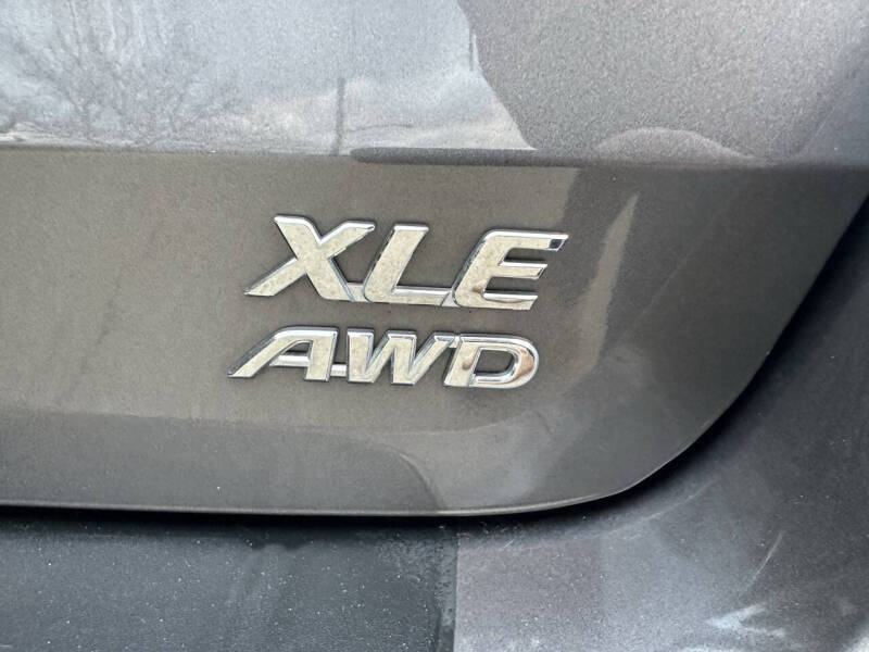 2017 Toyota Sienna Limited Premium 7-Passenger