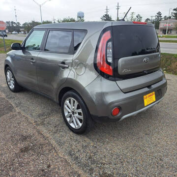 2019 Kia Soul +