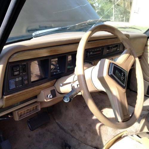 1988 Jeep Grand Wagoneer