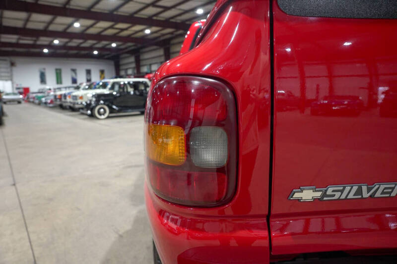 2002 Chevrolet Silverado 1500 LS