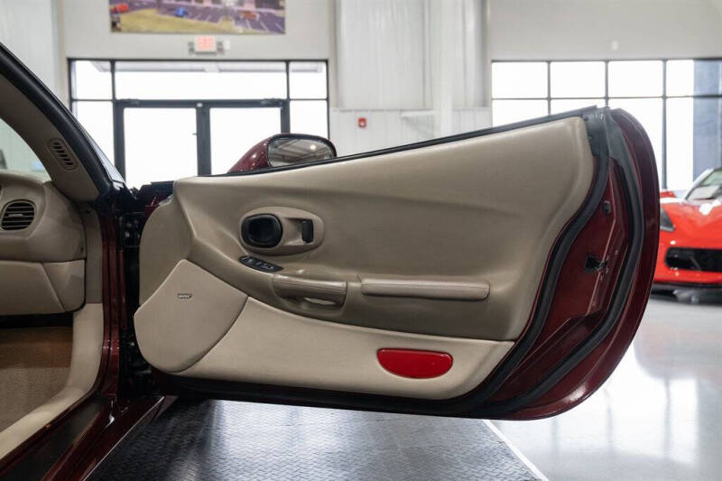 2003 Chevrolet Corvette