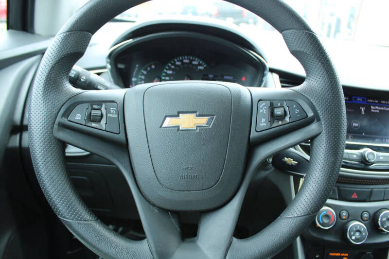2022 Chevrolet Trax LS