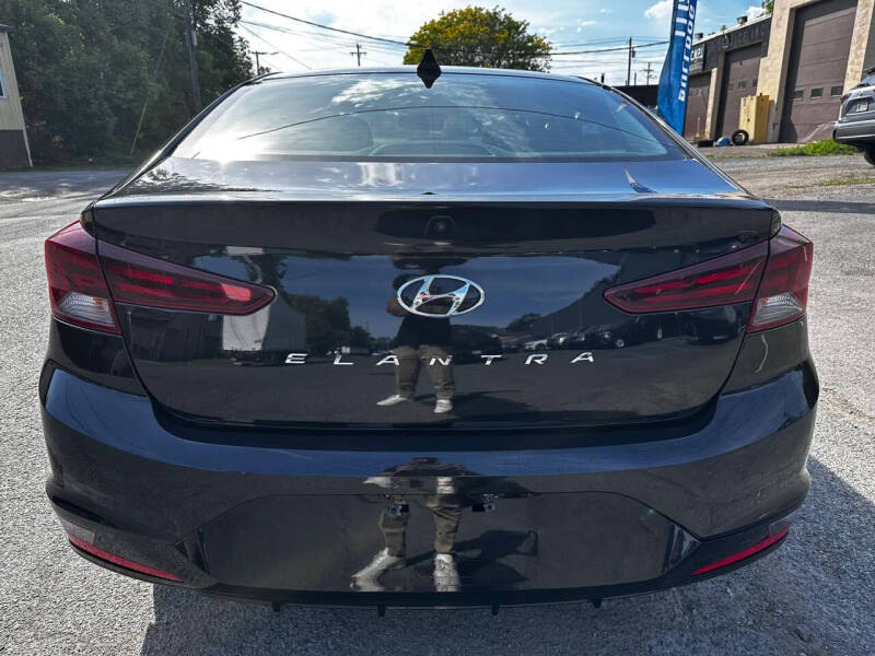 2020 Hyundai Elantra