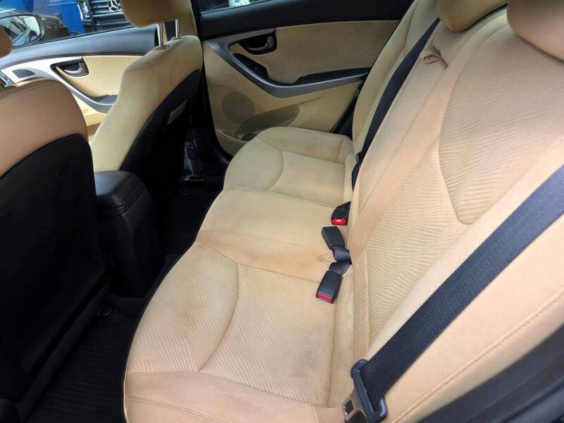 2013 Hyundai Elantra