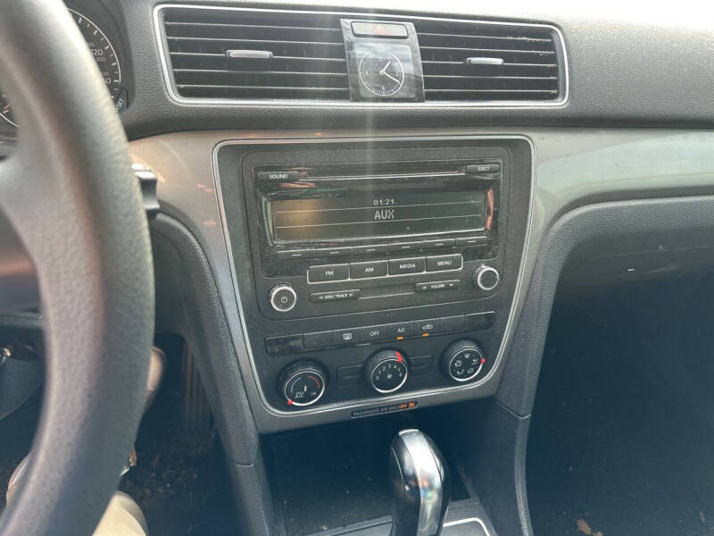 2013 Volkswagen Passat