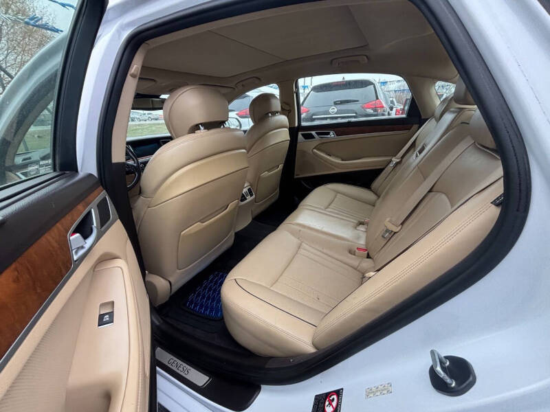 2015 Hyundai Genesis 3.8L