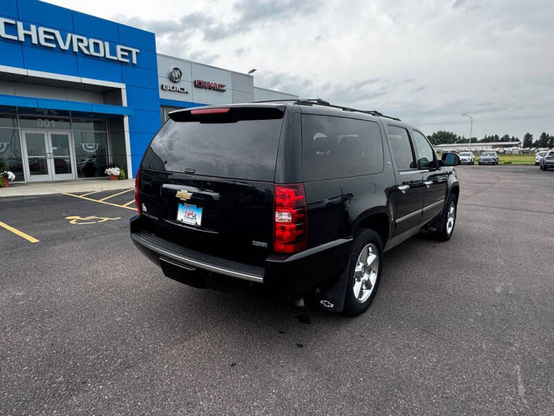 2011 Chevrolet Suburban LTZ