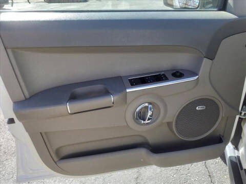 2009 Jeep Commander Sport