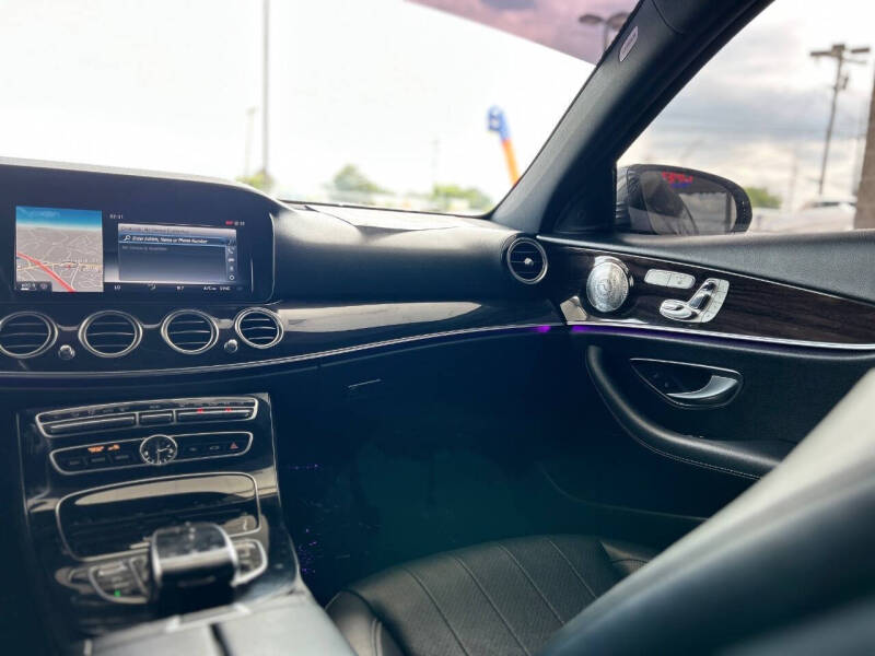 2017 Mercedes-Benz E-Class E 300 4MATIC