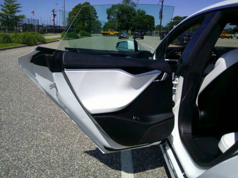2017 Tesla Model S