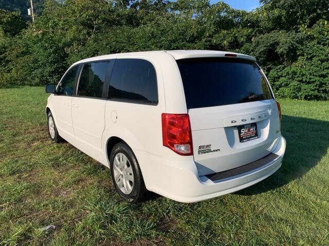 2017 Dodge Grand Caravan for sale at Tim Short CDJR Hazard in Hazard, KY