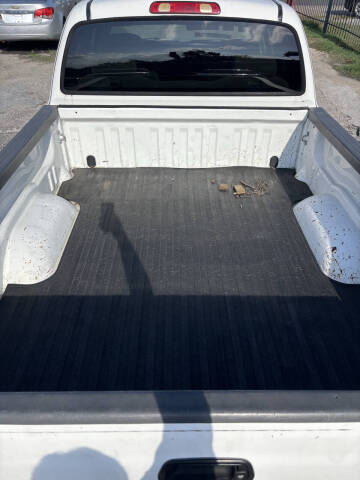 2004 Toyota Tundra SR5