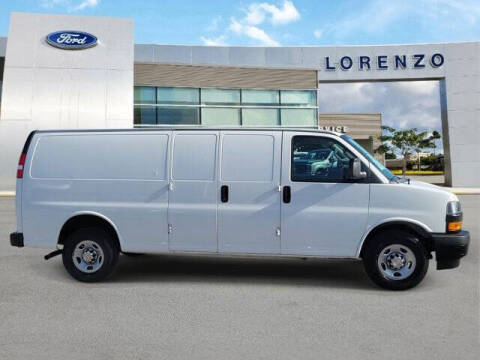 2021 Chevrolet Express 2500