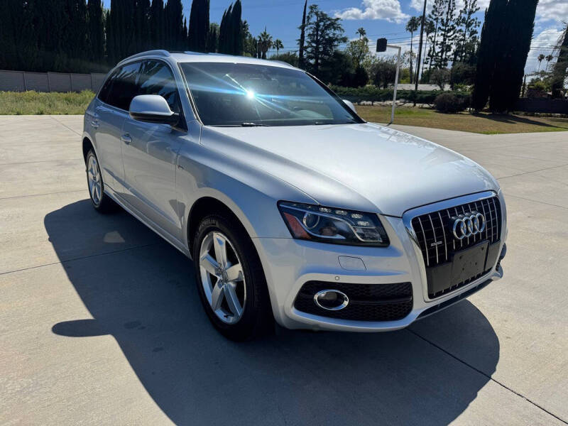 2012 Audi Q5 3.2 quattro Premium Plus