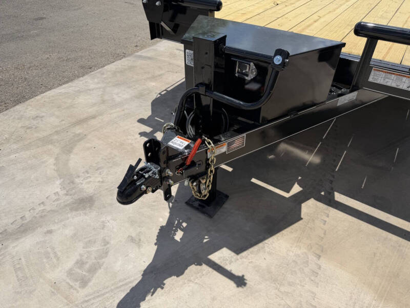 2026 La Costa Car Hauler