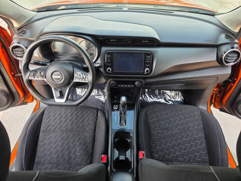 2022 Nissan Kicks SV