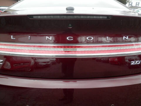 2017 Lincoln MKZ Select