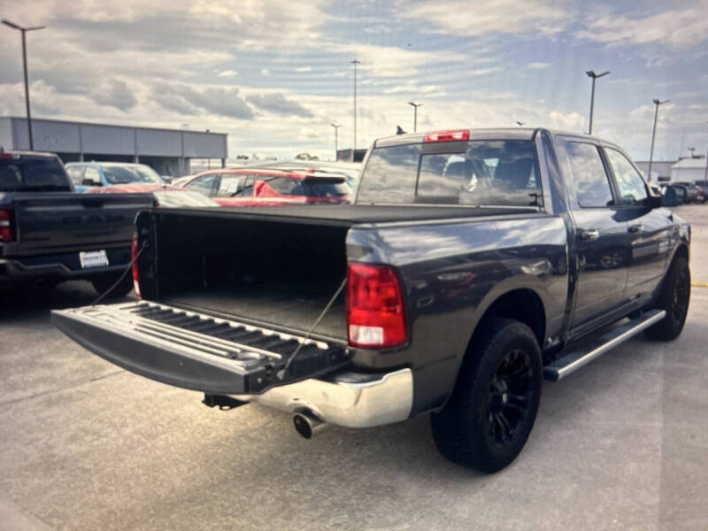 2015 RAM 1500 SLT
