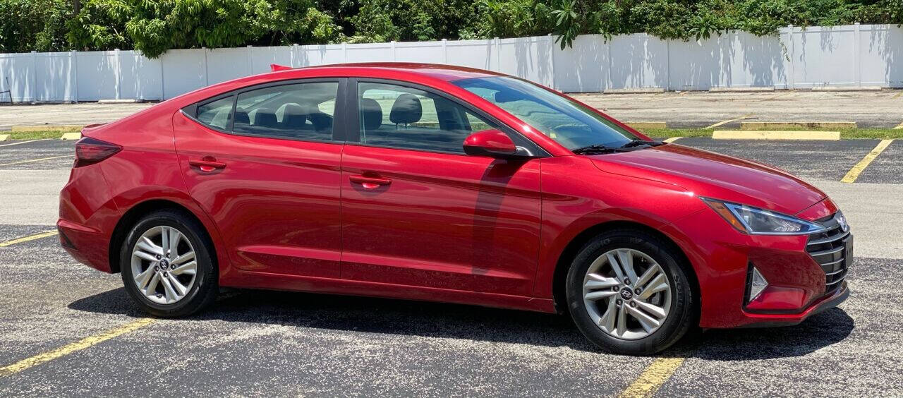 2019 Hyundai Elantra Sedan - $18,400