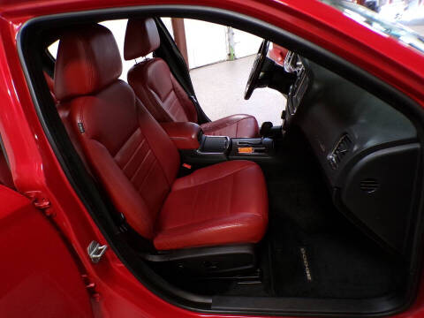 2011 Dodge Charger R/T Max
