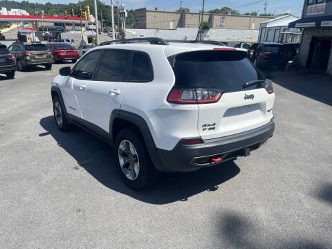 2019 Jeep Cherokee Trailhawk