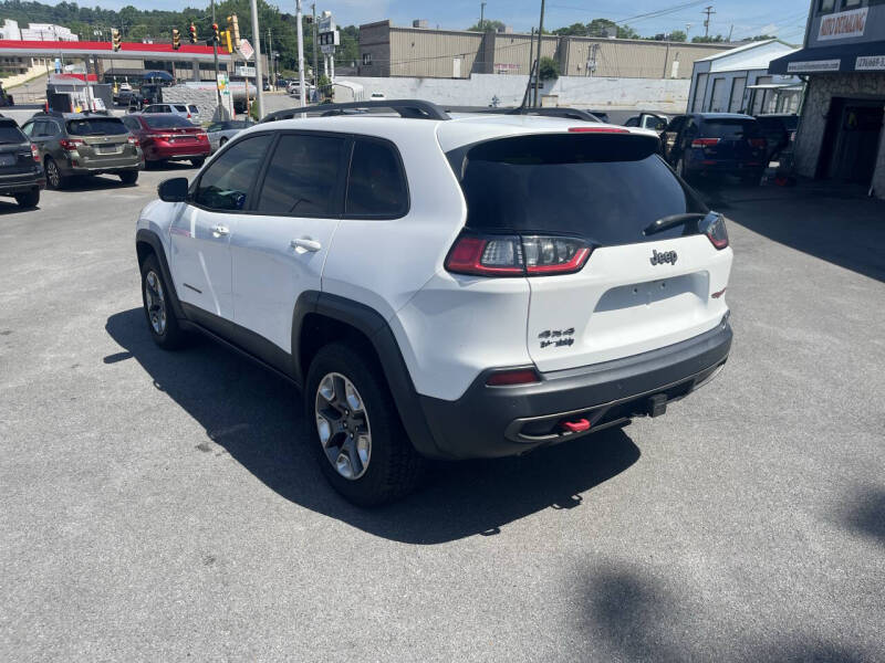 2019 Jeep Cherokee Trailhawk