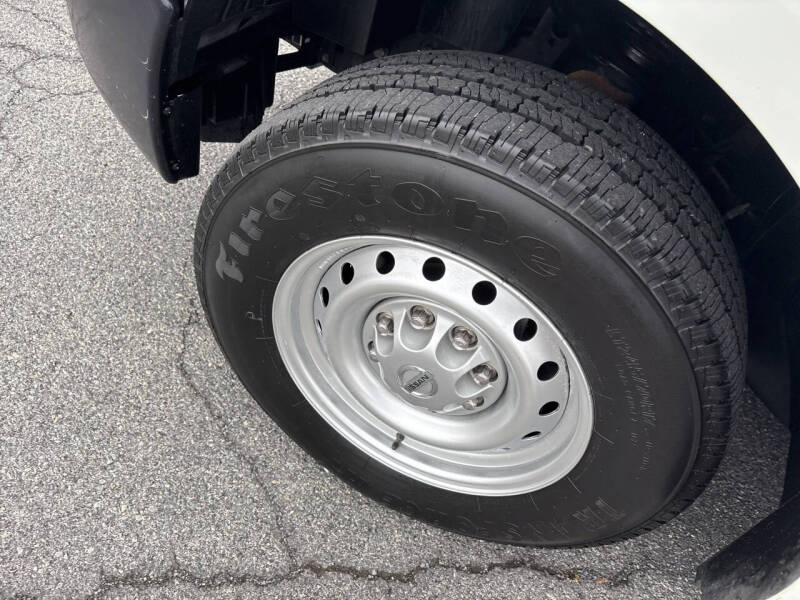 2020 Nissan NV 2500 HD SV