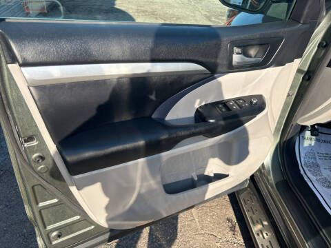 2017 Toyota Highlander XLE