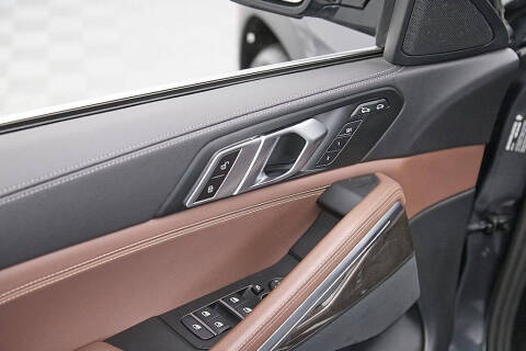 2022 BMW X6 xDrive40i