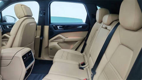 2022 Porsche Cayenne