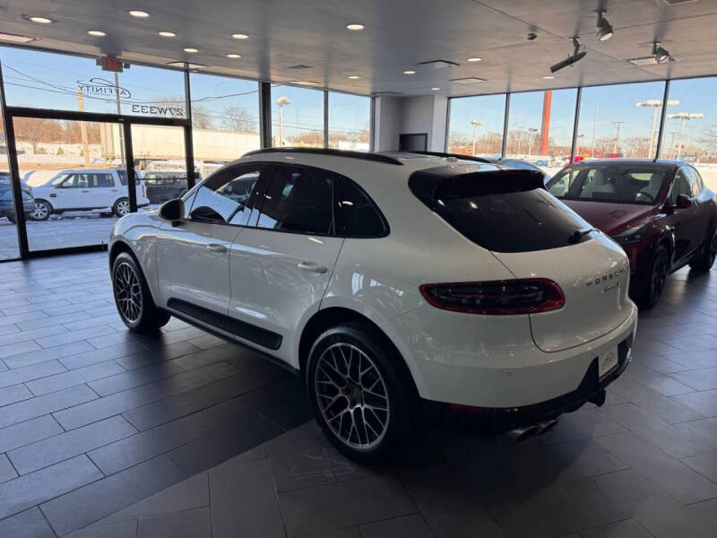 2016 Porsche Macan S