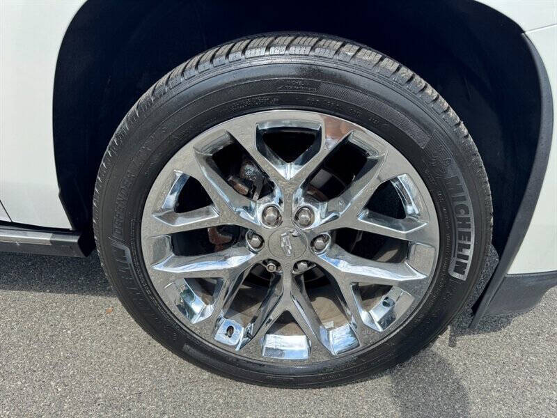 2017 Cadillac Escalade ESV Platinum