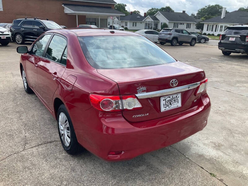 2011 Toyota Corolla LE
