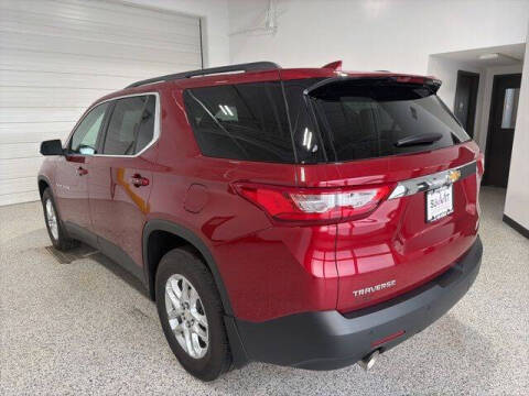 2021 Chevrolet Traverse LT Cloth