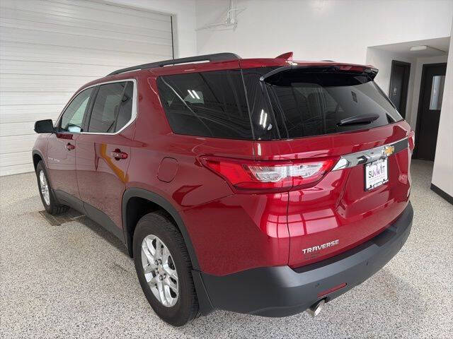 2021 Chevrolet Traverse LT Cloth