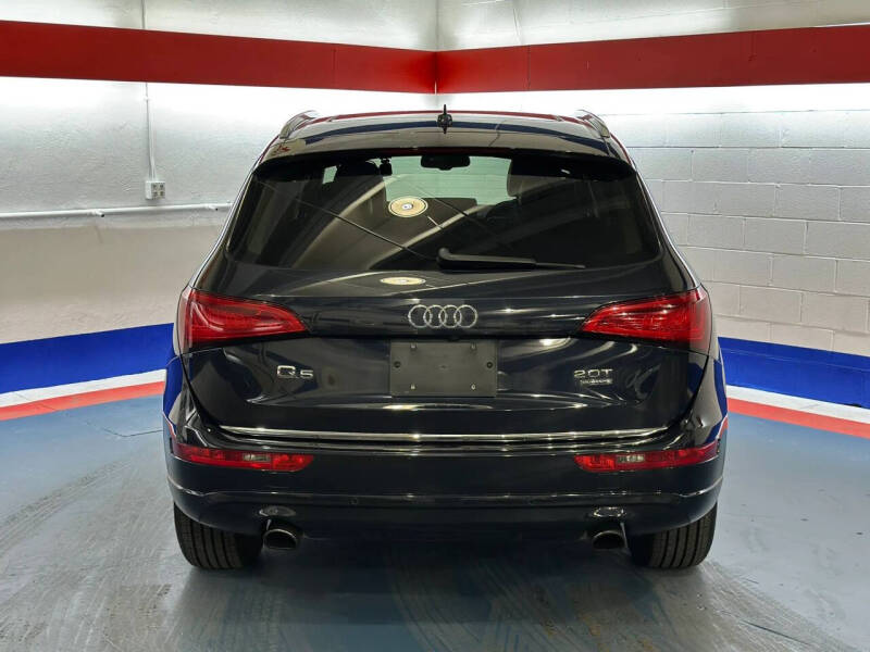2016 Audi Q5 2.0T quattro Premium Plus